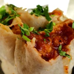 Coco's Taqueria y Pupuseria - Yummers Burrito