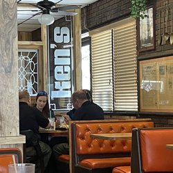 Ken's Pizza