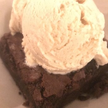 Cedar Point Bar and Kitchen - Brownie - American Near Me - Philadelphia, Pennsylvania Cedar Point Bar and Kitchen - Brownie - American Near Me - Philadelphia, Pennsylvania
