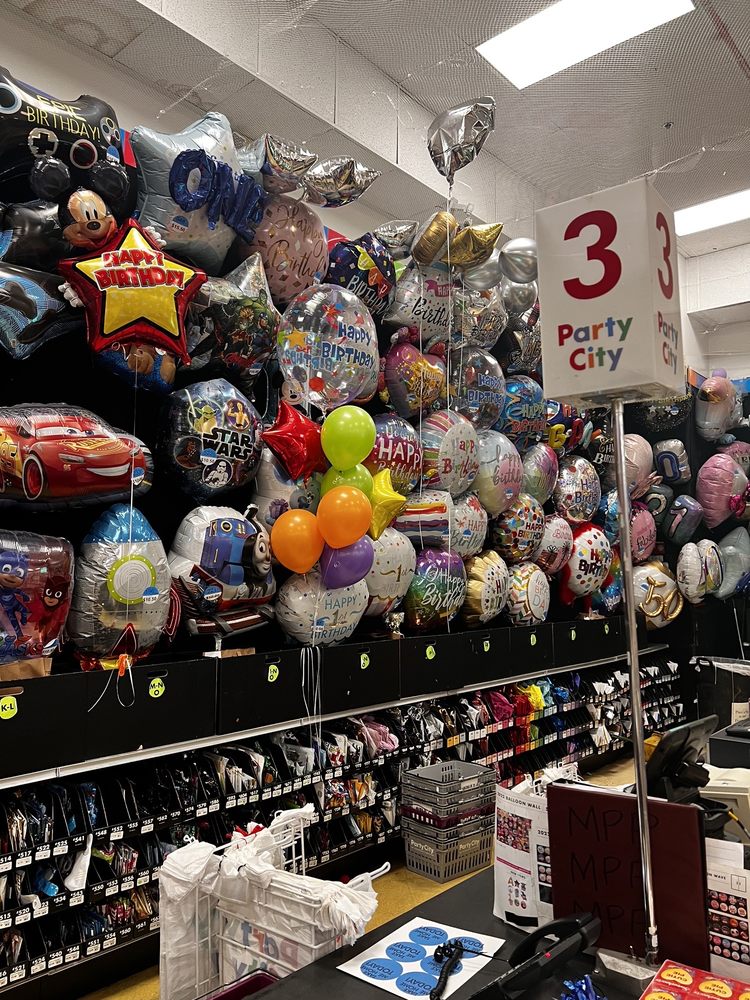 PARTY CITY Updated October 2024 53 Photos & 101 Reviews 6559