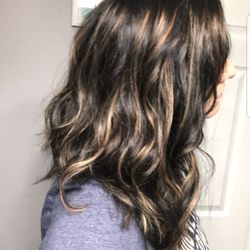 Hot Headz Salon