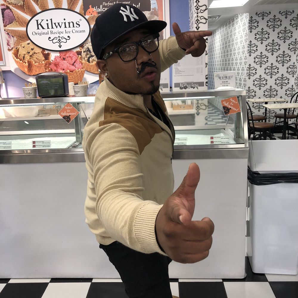 Food Done It? Patchogue - Son solving a clue  10-21-2018 - Food Tours Near Me - Patchogue, New York