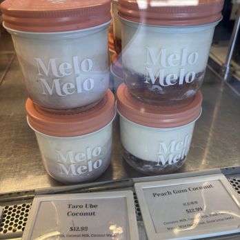MeloMelo Coconut Dessert - Taro Ube Coconut Jelly / 芋泥紫薯墩墩 Peach Gum Coconut Jelly / 桃胶嘟嘟 - Desserts Near Me - Rowland Heights, California MeloMelo Coconut Dessert - Taro Ube Coconut Jelly / 芋泥紫薯墩墩 Peach Gum Coconut Jelly / 桃胶嘟嘟 - Desserts Near Me - Rowland Heights, California