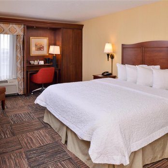 Hampton Inn Elkhart - Guest room - Hotels Near Me - Elkhart, Indiana Hampton Inn Elkhart - Guest room - Hotels Near Me - Elkhart, Indiana