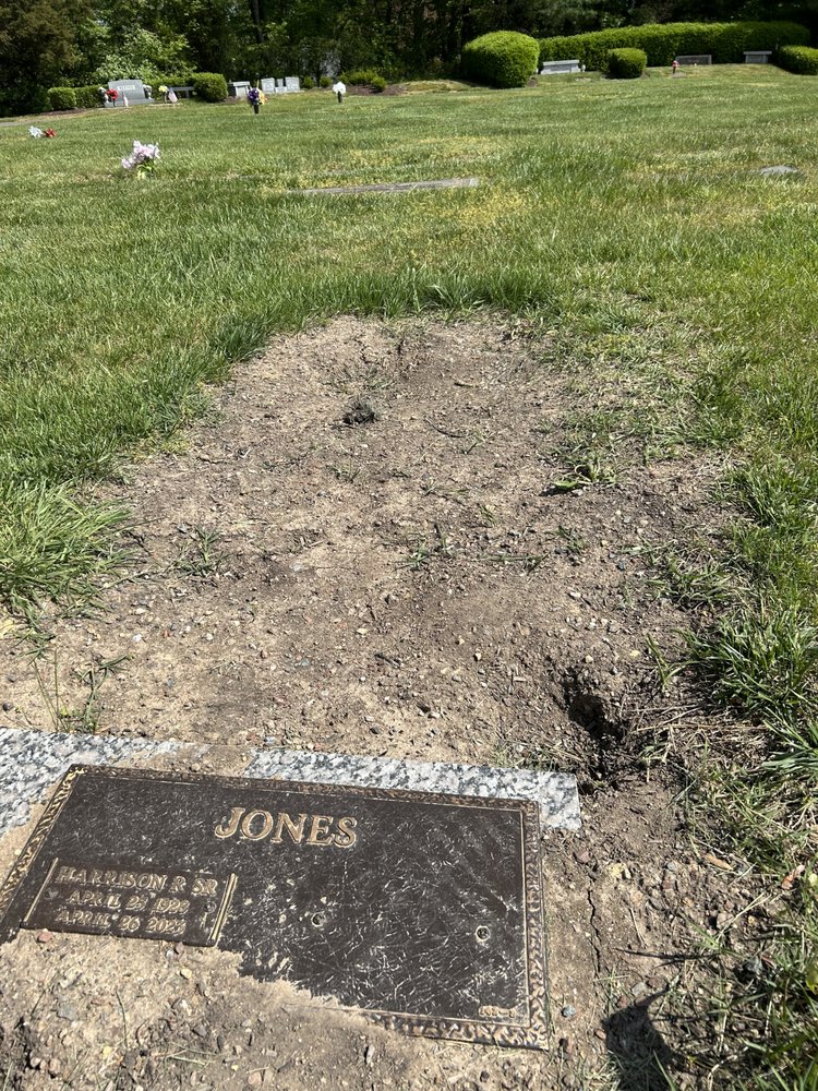 MOUNT COMFORT CEMETERY Updated May 2024 11 Photos & 15 Reviews