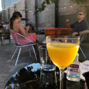 The Dandy Crown - Daiquiris on the patio! - Cocktail Bars Near Me - Chicago, Illinois The Dandy Crown - Daiquiris on the patio! - Cocktail Bars Near Me - Chicago, Illinois