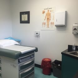 El Pueblo Health Services - Waiting room