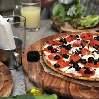 La Matatena Pizzería - Vegan cheese, gluten free pizza. So good!!!! - Pizza Near Me - Oaxaca, OAX La Matatena Pizzería - Vegan cheese, gluten free pizza. So good!!!! - Pizza Near Me - Oaxaca, OAX