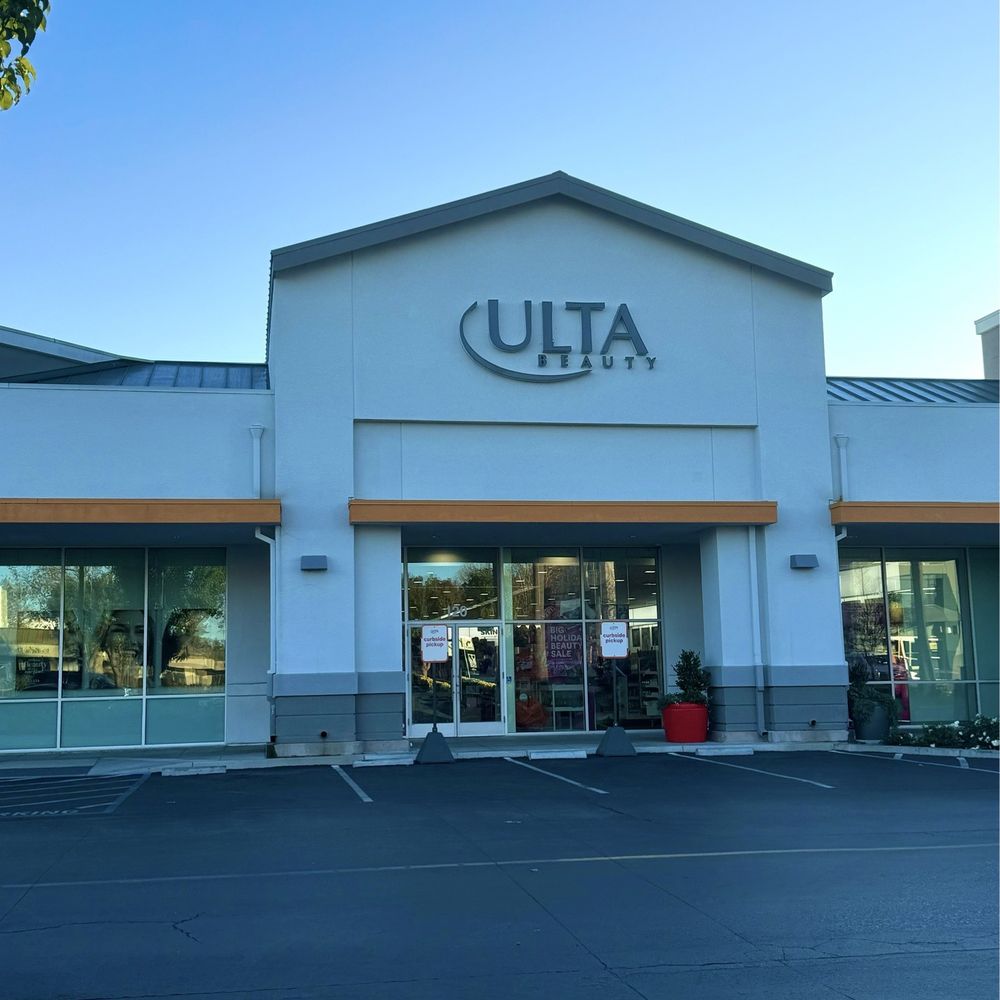 Ulta Beauty - Front Entrance - Cosmetics & Beauty Supply Near Me - Campbell, California