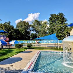 Ardmore Ave Pool