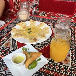 Sambusa hummus