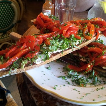 La Note - Tartine with goat cheese and peppers. - French Near Me - Berkeley, California La Note - Tartine with goat cheese and peppers. - French Near Me - Berkeley, California