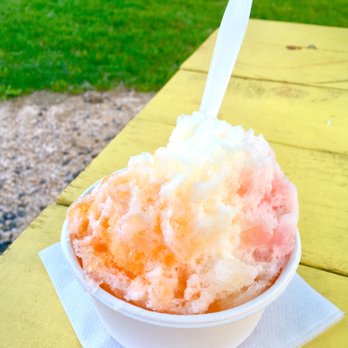 Lani Ice - Guava, passion fruit, piña colada - Shaved Ice Near Me - Glenmoore, Pennsylvania