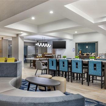 Best Western Plus Elgin-Chicago - Breakfast Area - Hotels Near Me - West Dundee, Illinois Best Western Plus Elgin-Chicago - Breakfast Area - Hotels Near Me - West Dundee, Illinois