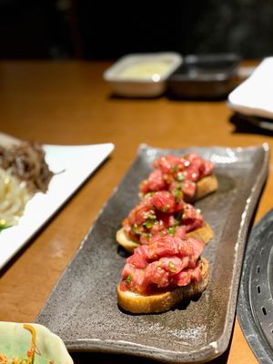 Yoroniku Ebisu by null