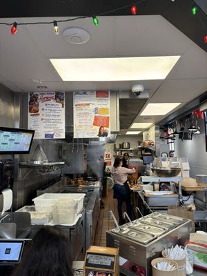 World Famous HOTBOYS Chicken by null