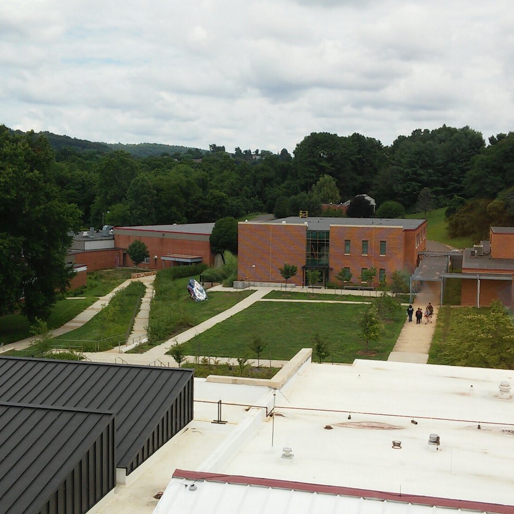 Fauquier High School - Campus grounds - Middle Schools & High Schools Near Me - Warrenton, Virginia Fauquier High School - Campus grounds - Middle Schools & High Schools Near Me - Warrenton, Virginia