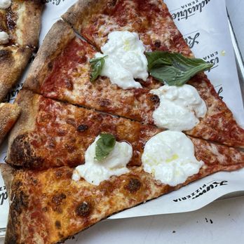 L'industrie Pizzeria - Burrata - Pizza Near Me - Brooklyn, New York L'industrie Pizzeria - Burrata - Pizza Near Me - Brooklyn, New York