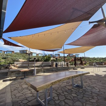 Hotel  Contemplación - Outside dining area. - Hotels Near Me - Guadalupe, BCN