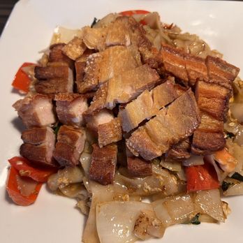Aloy Aloy Thai Cafe - Kee Mao all Day Crispy Pork Belly - Thai Near Me - Tomball, Texas