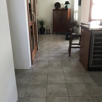 Ceramic Stile - Kitchen - Flooring Near Me - Honolulu, Hawaii