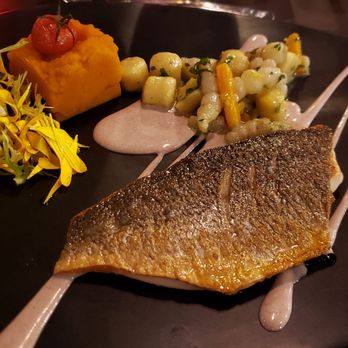 58 Tour Eiffel - Sea bass - French Near Me - Paris, 75