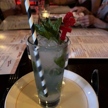 Cafe La Trova - Cocktail Bars Near Me - Miami, Florida