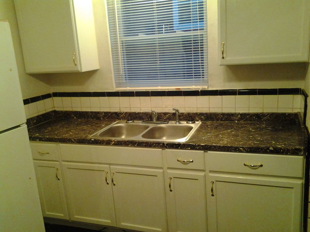 Slide of CD Holliman Constrution Group