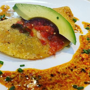 Holbox - Nom mom - Latin American Near Me - Los Angeles, California Holbox - Nom mom - Latin American Near Me - Los Angeles, California