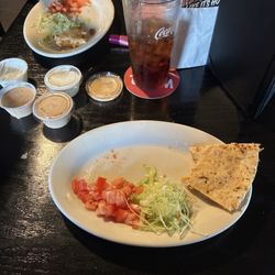 Mug Restaurant - Chicken Quesadilla