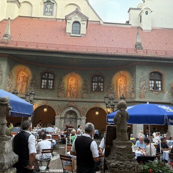 Augustiner Stammhaus - Another shot of the beer garden inside - Breweries Near Me - Munich, BY