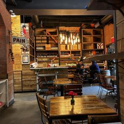 Pitchoun! - Inside the restaurant.