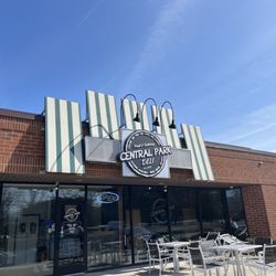 Central Park Deli
