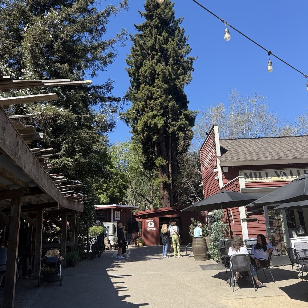 Flour Craft Bakery - Outside seating - Bakeries Near Me - Mill Valley, California