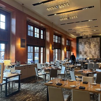The Ritz-Carlton, Bachelor Gulch - Restaurant - Hotels Near Me - Avon, Colorado