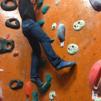 Hangar 18 - Upland - Climbing Near Me - Upland, California Hangar 18 - Upland - Climbing Near Me - Upland, California