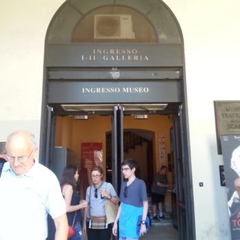 Museo Teatrale alla Scala - Entrance across the street from the statue of Leonardo di Vinci / City Hall on Piazza della Scala - Museums Near Me - Milan, Michigan Museo Teatrale alla Scala - Entrance across the street from the statue of Leonardo di Vinci / City Hall on Piazza della Scala - Museums Near Me - Milan, Michigan