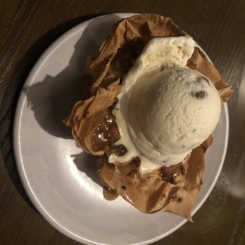 Delaney's Tavern - Dessert - New American Near Me - Orlando, Florida Delaney's Tavern - Dessert - New American Near Me - Orlando, Florida