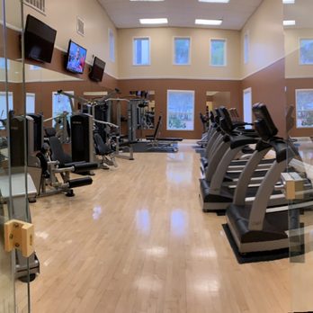 Prominence Apartment Complex - Awesome gym hallways need attention bad I have made 2 requests to the office - Apartments Near Me - San Marcos, California Prominence Apartment Complex - Awesome gym hallways need attention bad I have made 2 requests to the office - Apartments Near Me - San Marcos, California