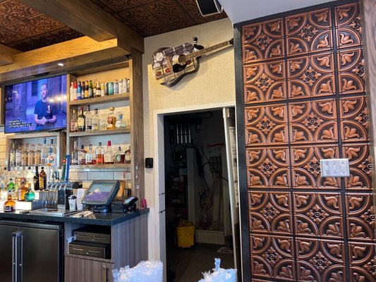 Mockingbird Distillery & Smokehouse by null