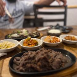 Kimchi Korean Restaurant - Bulgogi with kimchi and white rice