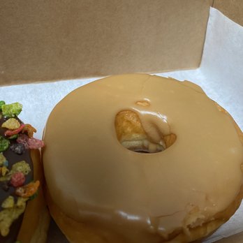 Starbread Bakery - Bakeries Near Me - Union City, California