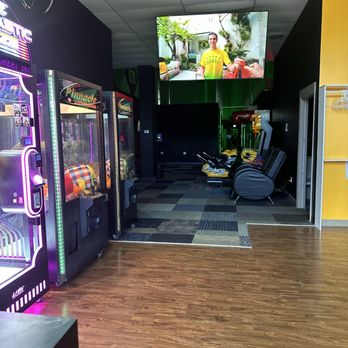 Elite Experience at Pixel Pulse Playzone - Pixel Pulse Playzone - Escape Games Near Me - Vaughan, Ontario Elite Experience at Pixel Pulse Playzone - Pixel Pulse Playzone - Escape Games Near Me - Vaughan, Ontario