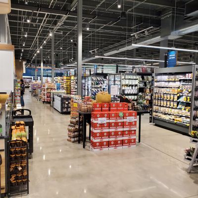 Whole Foods Market by null