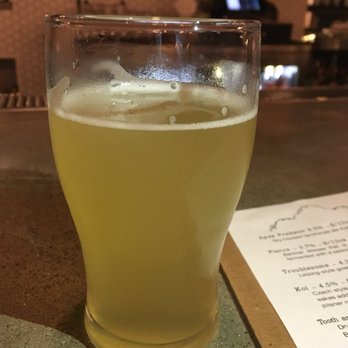 Off Color Brewing - Mousetrap - Yuzu Fierce - Breweries Near Me - Chicago, Illinois