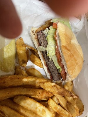 Clubhouse Bar and Grill