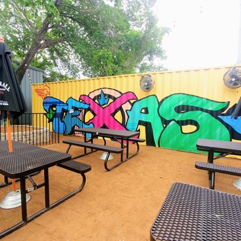 Rogers Roundhouse - Beer Gardens Near Me - Fort Worth, Texas