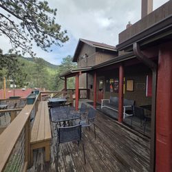 Lariat Lodge Brewing Company - Exterior