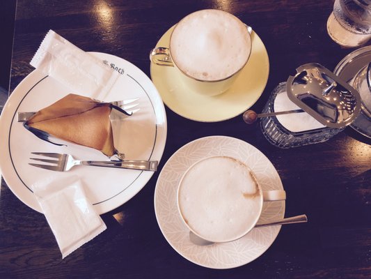 Cafe Bach by null