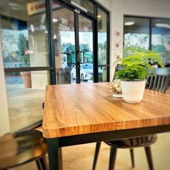 The Bagel Shack - Dining area - Bagels Near Me - Irvine, California The Bagel Shack - Dining area - Bagels Near Me - Irvine, California